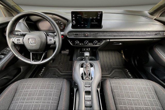 Certified 2026 Honda HR-V Sport image 9
