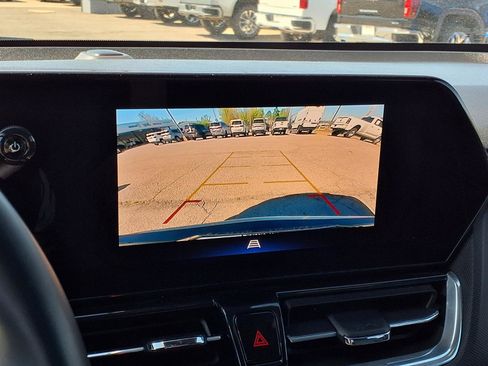 Used 2025 Chevrolet TrailBlazer ACTIV w/ Driver Confidence Package FWD image 5
