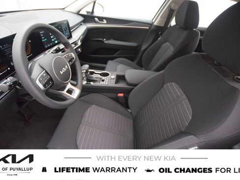 New 2026 Kia K5 LXS image 10
