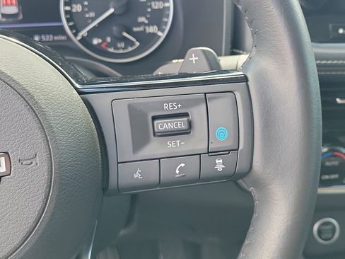 Used 2023 Nissan Rogue SL w/ SL Premium Package image 25