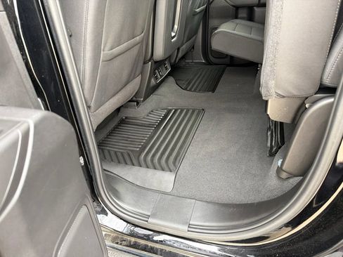 Used 2025 Chevrolet Silverado 1500 Custom RWD image 43