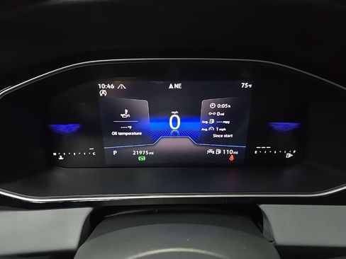 Used 2025 Volkswagen Jetta SE FWD image 22