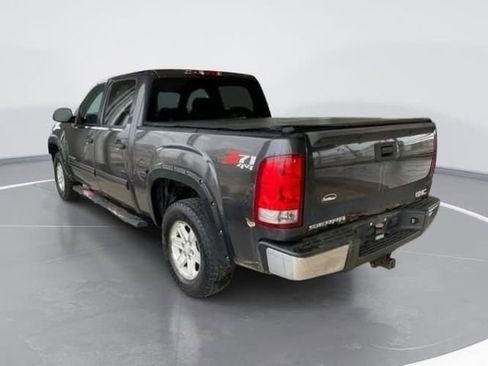 Used 2011 GMC Sierra 1500 SLE w/ Power Tech Package AWD/4WD image 6