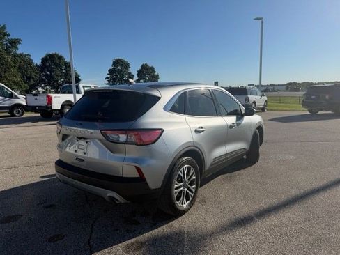 Used 2022 Ford Escape SEL w/ Technology Package FWD image 15