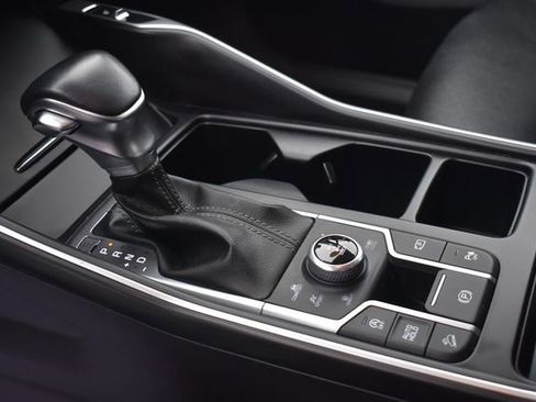 Used 2021 Kia Sorento EX image 24