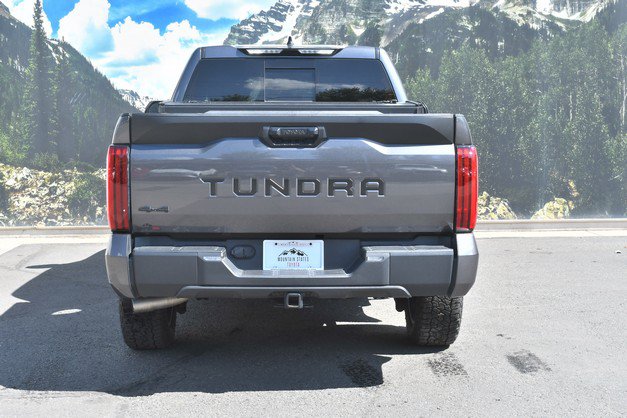 Used 2022 Toyota Tundra SR5 AWD/4WD image 10