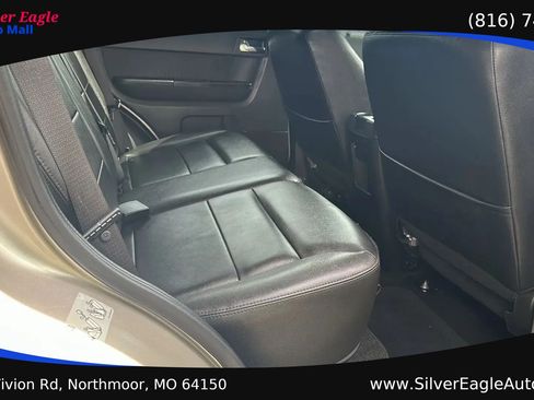 Used 2011 Ford Escape Limited w/ 302A Rapid Spec Order Code AWD/4WD image 6