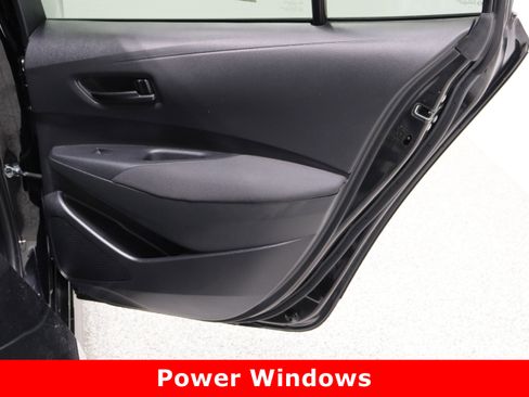 Used 2024 Toyota Corolla LE image 29