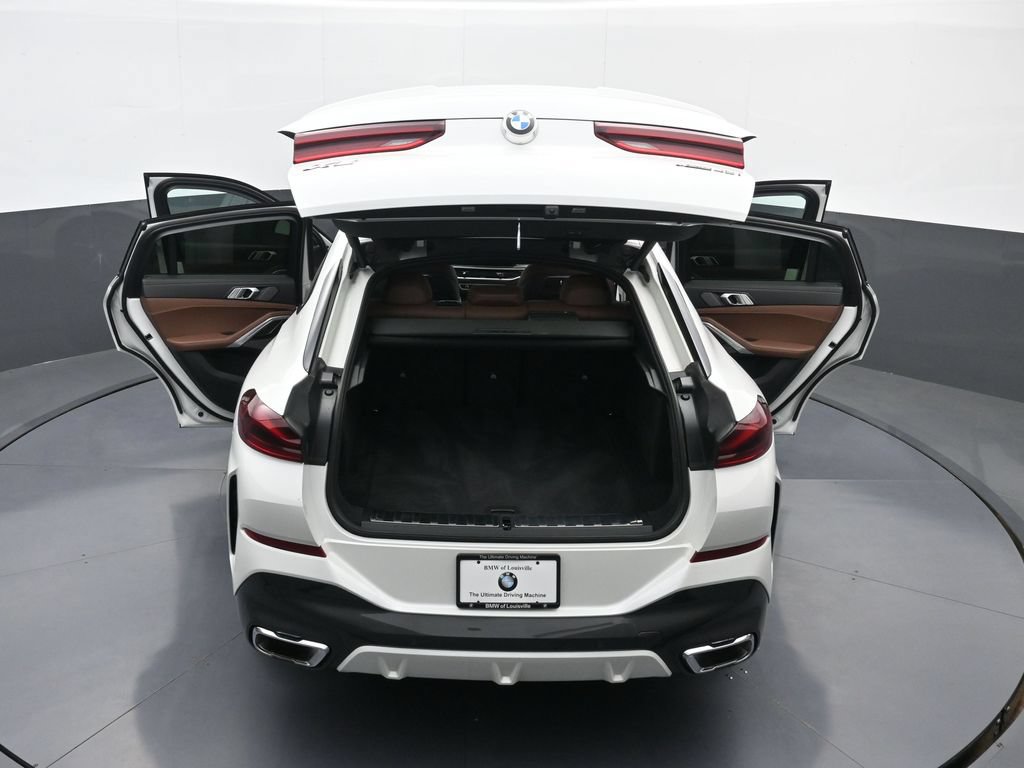 Used 2026 BMW X6 xDrive40i AWD/4WD image 43