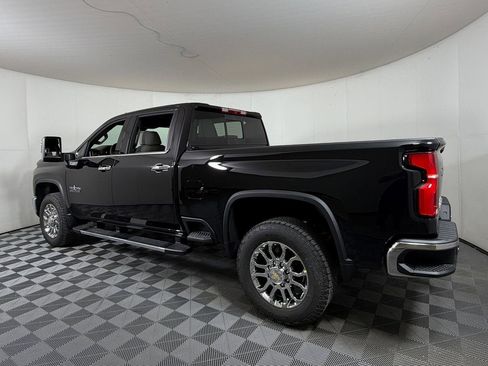 New 2026 Chevrolet Silverado 3500 LTZ w/ LTZ Texas Edition AWD/4WD image 3