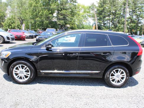 Used 2016 Volvo XC60 T5 Premier image 10