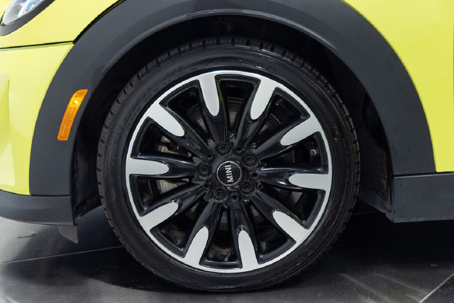 Used 2024 MINI Cooper S FWD image 27