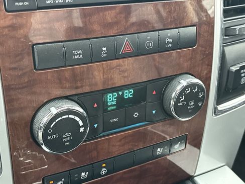 Used 2012 RAM 1500 Laramie image 18