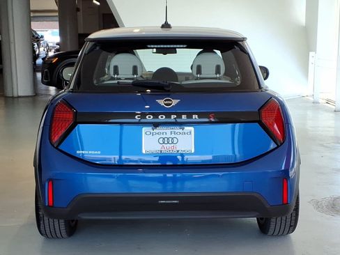 Used 2025 MINI Cooper S FWD image 5