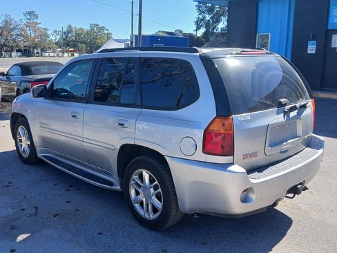 Used 2008 GMC Envoy Denali w/ Sun And 6-Disc Cd Package image 3