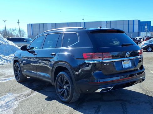 Used 2021 Volkswagen Atlas SE w/ Panoramic Sunroof Package image 5