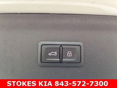 Used 2018 Audi Q3 2.0T Premium image 31