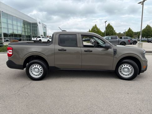 Used 2026 Ford Maverick XL FWD image 8