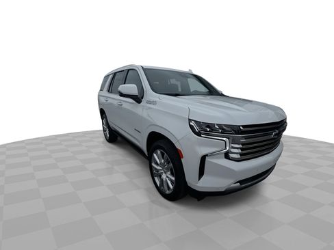 Certified 2024 Chevrolet Tahoe High Country image 2