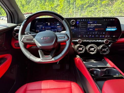 Used 2025 Chevrolet Blazer EV SS w/ Performance Package AWD/4WD image 21