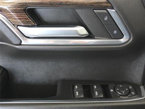 Used 2024 GMC Sierra 1500 Elevation w/ LPO, Elevation Black Package image 21