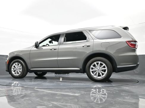 Used 2024 Dodge Durango SXT w/ 3rd Row Seating Group image 56