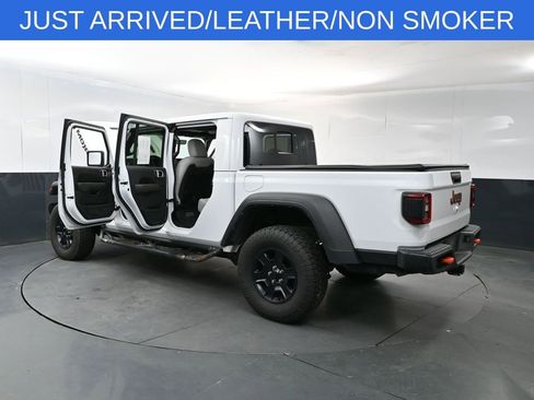 Used 2021 Jeep Gladiator Mojave AWD/4WD image 27