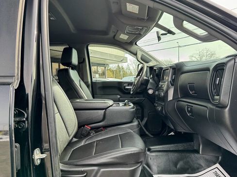 Used 2021 Chevrolet Silverado 2500 W/T w/ WT Convenience Package image 15