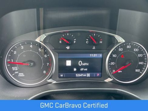 Certified 2023 GMC Acadia SLT AWD/4WD image 10