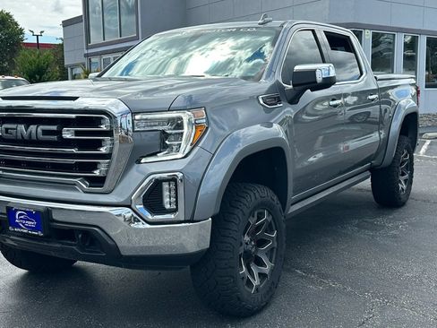 Used 2021 GMC Sierra 1500 SLT w/ SLT Convenience Package AWD/4WD image 1