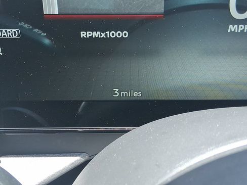 New 2026 Nissan Kicks SR FWD image 17
