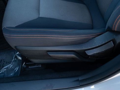 Used 2022 Subaru Crosstrek 2.0i Premium w/ Popular Package #4A image 22