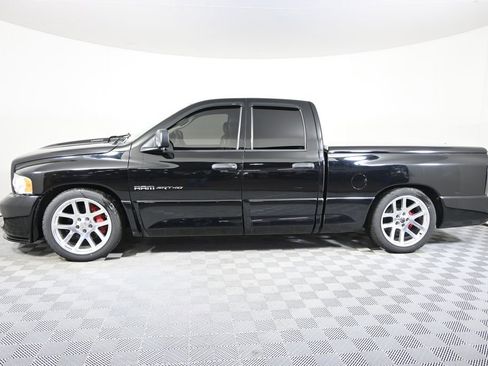 Used 2005 Dodge Ram 1500 Truck 2WD Quad Cab image 2