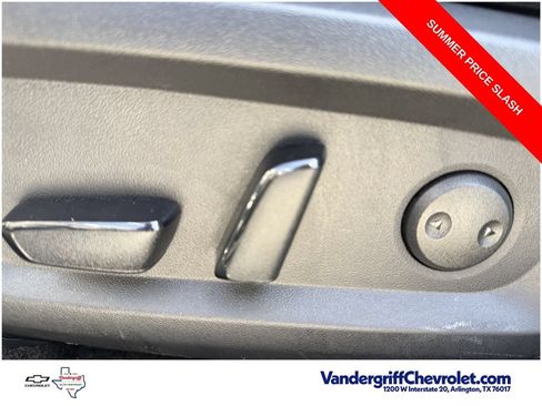 Used 2025 Mitsubishi Outlander SE FWD image 24