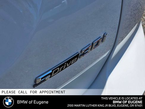 Used 2024 BMW X3 sDrive30i w/ Convenience Package RWD image 17