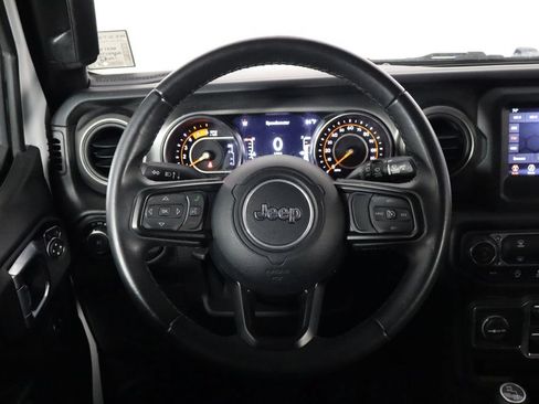 Used 2022 Jeep Wrangler Unlimited Sport AWD/4WD image 7