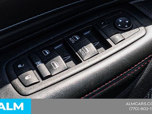 Used 2025 Dodge Durango GT RWD image 37