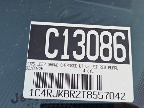 New 2026 Jeep Grand Cherokee L Limited image 10