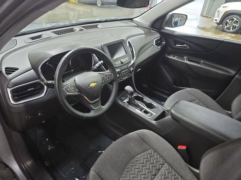 Used 2024 Chevrolet Equinox LT image 18