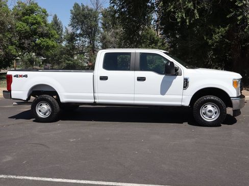 Used 2019 Ford F350 XL AWD/4WD image 3