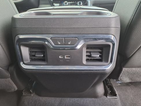 Used 2023 GMC Sierra 1500 Denali w/ Denali Reserve Package AWD/4WD image 18
