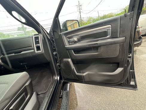 Used 2022 RAM 1500 Classic Warlock w/ Electronics Group AWD/4WD image 29