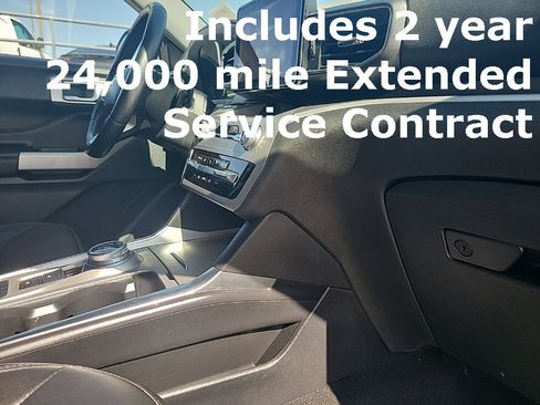 Used 2022 Ford Explorer XLT w/ Equipment Group 202A image 46