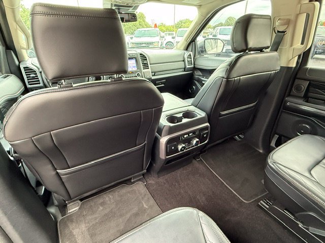 Used 2019 Ford Expedition Platinum AWD/4WD image 10