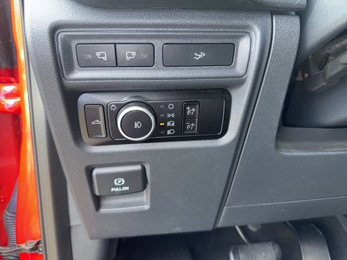 Used 2023 Ford F150 XLT AWD/4WD image 15