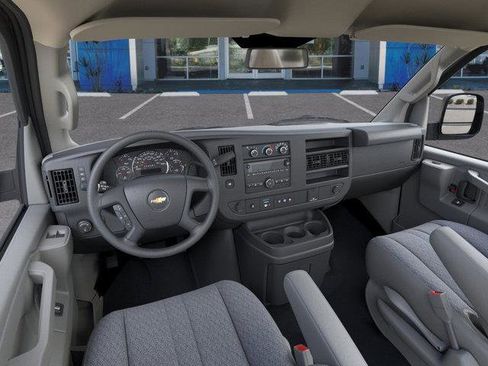 New 2025 Chevrolet Express 3500 w/ Power Convenience Package image 15