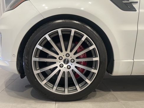 Used 2018 Land Rover Range Rover Sport Supercharged AWD/4WD image 7