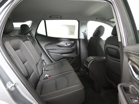 Used 2024 GMC Terrain SLE w/ Driver Convenience Package AWD/4WD image 15