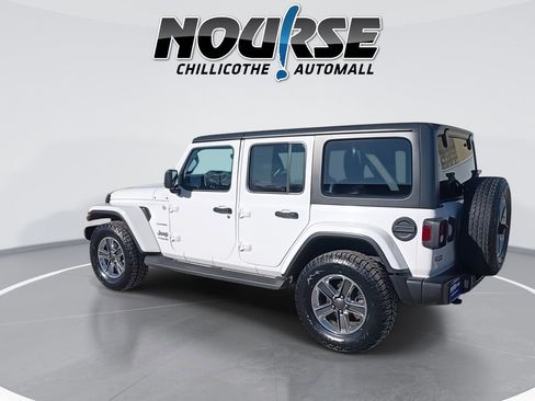 Used 2021 Jeep Wrangler Unlimited Sahara w/ Uconnect 4C Nav & Sound Group image 6