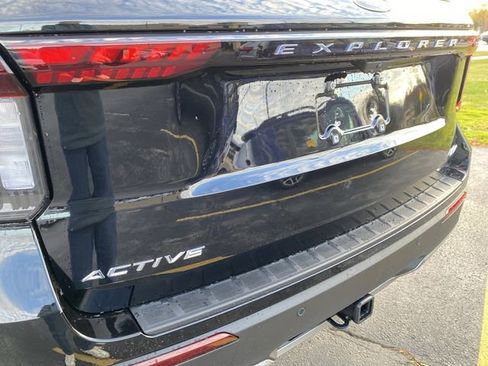 New 2026 Ford Explorer Active image 34